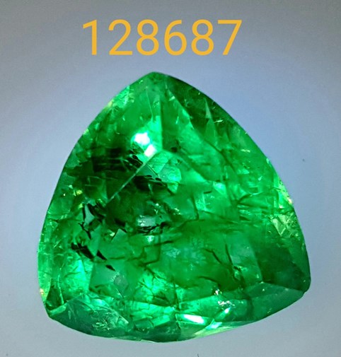 Emerald  Valuation Report 128687, 8.10 cts.